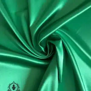 tela-de-raso-verde-hierba
